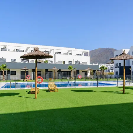 Celere Sea Views * Estepona