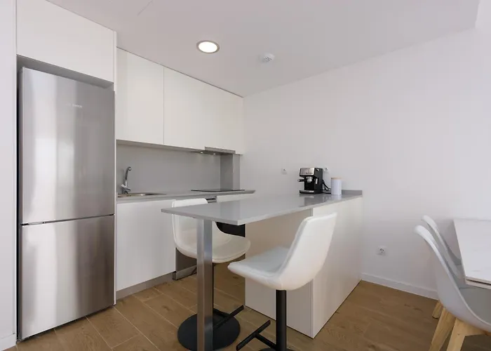 Apartment Celere Sea Views *