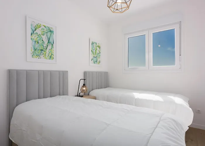 Celere Sea Views * Estepona